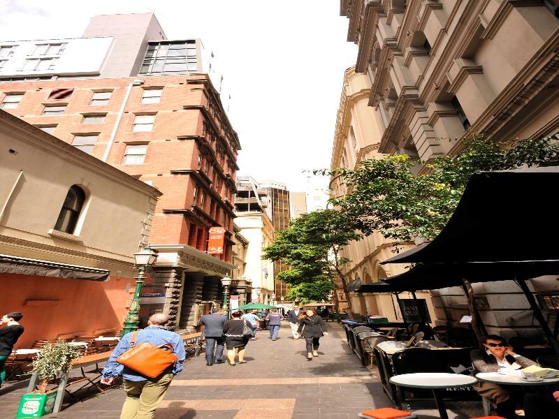 Metro Apartments On Bank Place Melbourne City Exterior foto